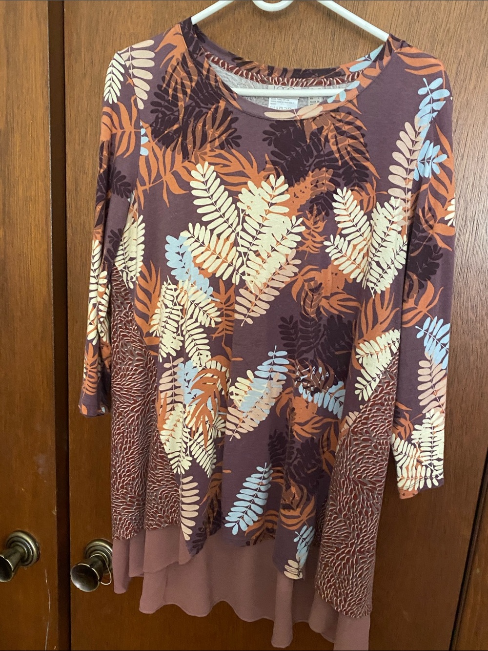 LOGO by Lori Goldstein Mauve Floral Leaf Print Tunic